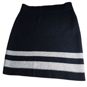 Club Monaco Sample Women's Merino Wool Lycra Navy Kietha Skirt Size Medium
